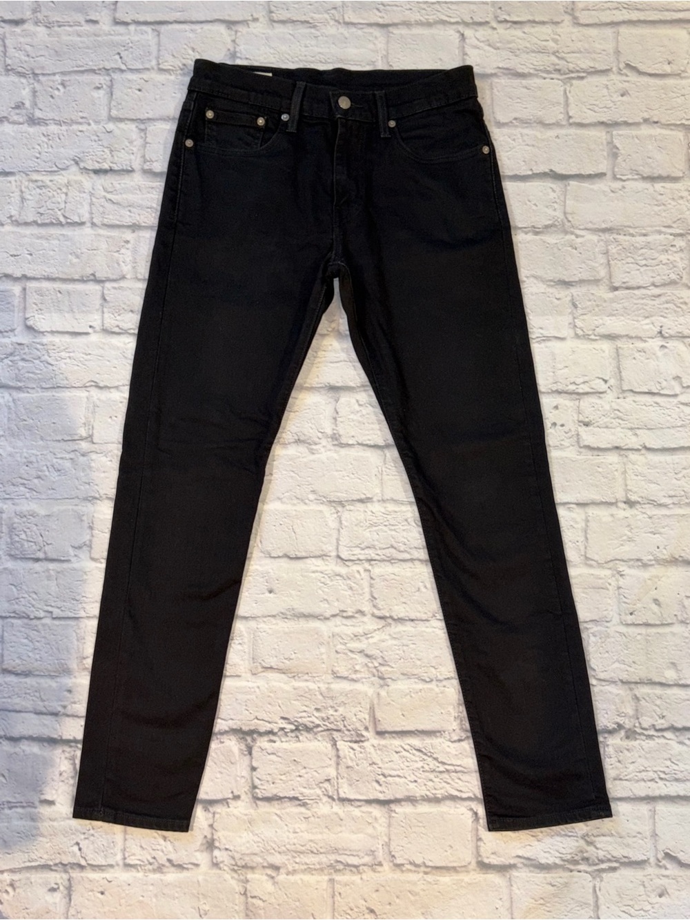 Levi’s 512 Slim Taper Jeans Black. Size 29x30